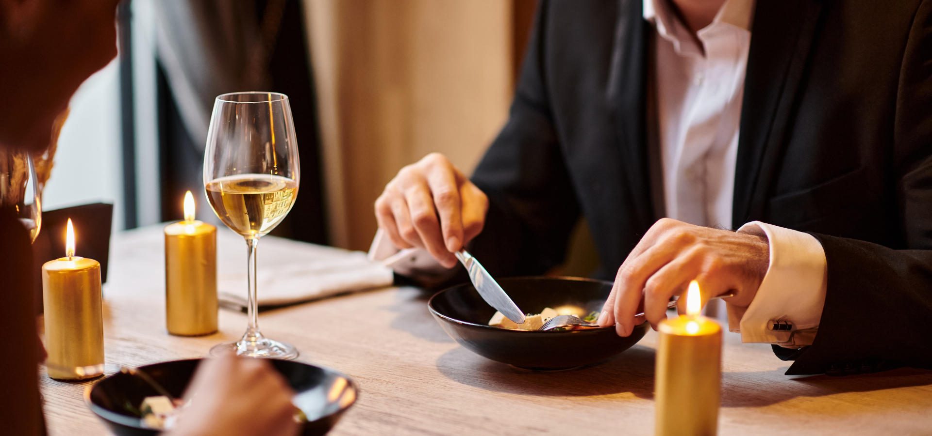 Cenas de empresa 2025