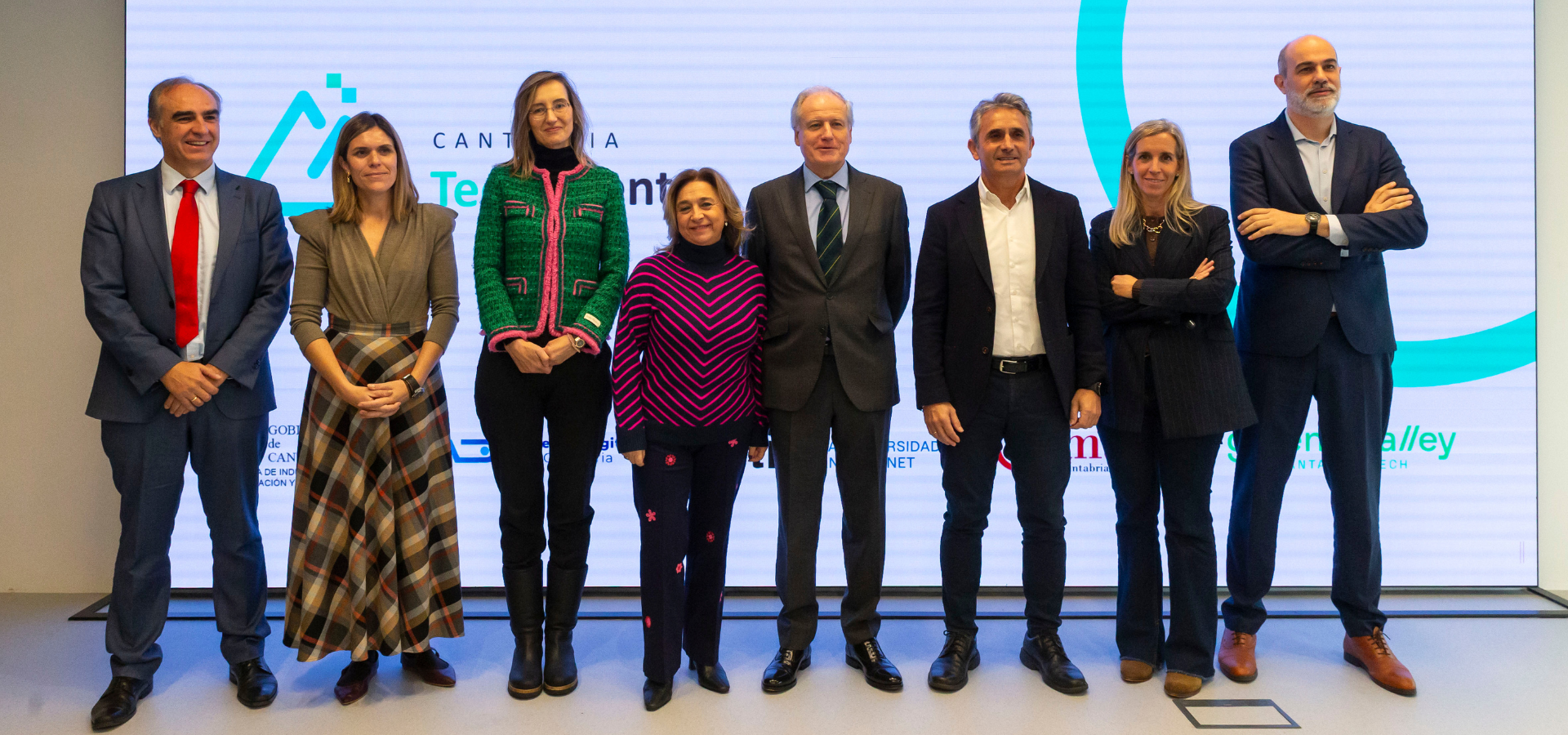 El Gobierno de Cantabria y UNIR presentan el primer programa público-privado de apprenticeship en España