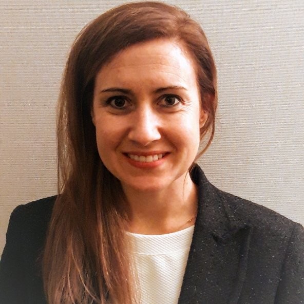 Eva Díaz-Maroto, Cofares